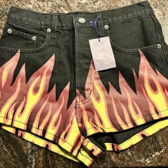 Carmar Titania Flame  Shorts - Picture 10 of 10